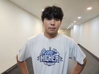 깜짝 ‘3루 터치’, 김영웅은 ‘억울’하다…투런포도 그냥 나온 게 아니었다 [준PO]