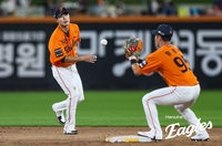 “잘 버텼다, 이젠 즐길 차례” 한화 내야 사령관 심우준의 자신감…결국 핵심은 ‘수비’ [SS스타]