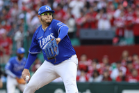 포스트시즌 괴롭히는 ‘가을비’…투수 운영 ‘최대 변수’→승부와 도박 사이 [SS포커스]