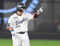 “실패 두려움? 부딪혀봐야죠”…한화 ‘21살 보물’, 첫 가을야구 두 팔로 끌어안다 [SS스타]