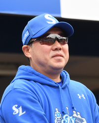 [포토]삼성 박진만 감독, 홈에서 승리를!