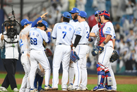 [포토]준PO 3차전 승리한 삼성, 1승만 더!