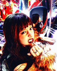 르세라핌, ‘스파게티’로 콘셉트 씹어먹다…푸드트럭서 터진 ‘HOT’ 비주얼