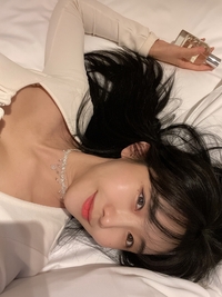 “아이돌 뺨치는 비주얼”…하유비, 신곡 ‘들어와’ 발표