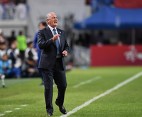 [포토] 작전 지사하는 파라과이 파울로 감독