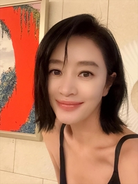 김혜수, 55세 나이 믿기지 않는 ‘초동안’ 비주얼... 일상도 화보처럼