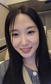 박은빈, 논란의 유방암 캠페인 ‘황급 탈출’ 포착!...“이런 행사는 처음. 휴~”