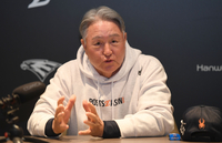 [포토] 김경문 감독 ‘1차전이 중요’