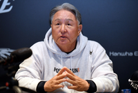 [포토] 답변하는 김경문 감독