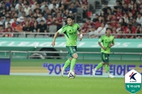 주장으로 전북 ‘조기’ 우승 이끈 박진섭 “고생했던 것 ‘주마등’처럼 스쳐 지나가더라고요”[현장인터뷰]