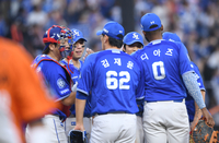 [포토] 삼성 ‘PO 2차전은 승리’