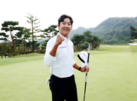 이승택 ‘버프’ 최승빈, 컷탈락 위기서 짜릿한 역전 우승 “PGA투어 도전 계속할 것”[더채리티클래식]