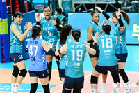 실바는 역시 실바, 레이나 합류 효과도 ‘뚜렷’…GS칼텍스, 다크호스 맞다