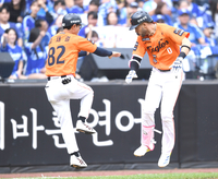 [포토] 리베라토 ‘홈런 날렸어’