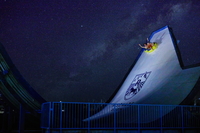 밤이 되면 더 빛나는 물의 세계: 리조나레 괌이 여는 새로운 시간