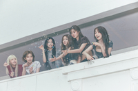 우뚝 선 ‘파란 심장’ 엔믹스, ‘블루 발렌타인’ 톱 100 1위