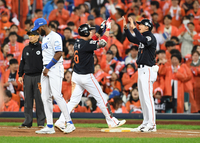 [포토]한화 하주석, 또 안타!