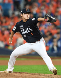 [포토]한화 문동주, 출격!