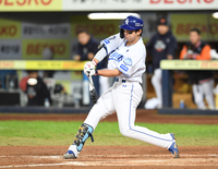 [포토]삼성 김영웅의 역전 3점 홈런