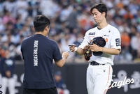 “엄상백? 좋은 얘기만 합시다” 한화 78억 FA, 어쩌다 감독의 ‘기피 대상’이 됐나 [PO]