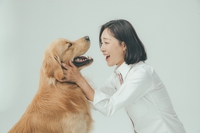 문정희, 박정민과 토크 콘서트…골든 리트리버 ‘마누’와의 7년 동행 나눈다