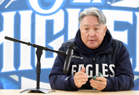 [포토]플레이오프 4차전 앞둔 한화 김경문 감독