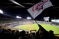 라팍에서 터진 ‘김영웅 홈런’→잠실이 들썩였다…PO 5차전 성사, LG는 ‘활짝’ 웃었다 [SS현장속으로]