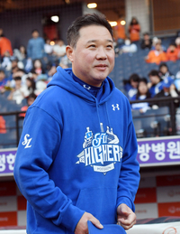 [포토]미소 짓는 삼성 박진만 감독
