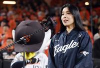 [포토]애국가 열창하는 배다해
