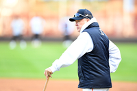 [포토]한화 김경문 감독, 운명의 5차전을 앞두고...