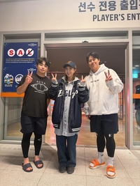 코요테 신지, ‘19년 만의 쾌거’ 한화 이글스 KS 진출에 환호!