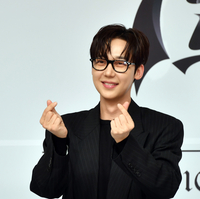 독수리 승리요정 윤종훈 “1999년, 집 앞을 수놓은 불꽃놀이를 추억하며” [한화이글스 특집]