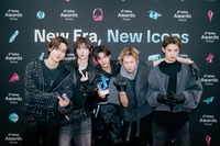 틱톡어워즈 상 받은 코르티스 “‘GO!’ 챌린지 신기했다”