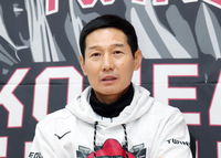 김세정, 성별 넘나드는 한복 패션 ‘잘생쁨 가득’