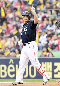 [포토]적시타 한화 노시환, 쫓아간다!