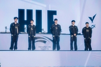 “잠실이다!” ‘19년 만’ 한화 KS 진출에 ‘피넛·바이퍼’도 뭉쳤다…한화, 야구·e스포츠 ‘한몸 응원’ [SS시선집중]