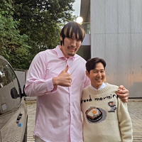 ‘217㎝’ 최홍만 옆 ‘180㎝’ 미니미 이정재…합성 같은 투샷 [★SNS]