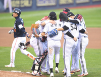 [포토] KS 1차전 승리한 LG