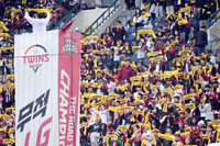 [포토]리드하는 LG, 1차전 잡자!