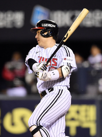 [포토]LG 박동원의 2타점 2루타