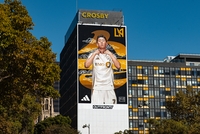 “LA의 새로운 랜드마크” 이적한지 얼마됐다고…LAFC 플레이오프 앞두고, 도심에 등장한 손흥민 ‘벽화’