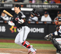 [포토] 박동원 ‘잘못 맞았어’