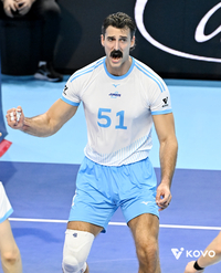 “유니폼 규정 위반, 출전 정지 요청” 한국전력 ‘항의’…KOVO는 “승인 후 정상 진행”, 대한항공 러셀·김관우 제재금 10만원