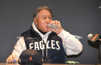 [포토] 김경문 감독 ‘긴장되네’