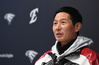 [포토]인터뷰 하는 LG 염경엽 감독