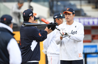 [포토]한화 채은성-노시환, 터져야 한다!