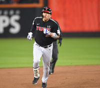 [포토] 김현수 ‘역전이다’