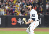 ‘어쩌면 이게 정상(?)’ 한화-LG, KS 첫 ‘투수전’ 쐈다…그런데 끝이 아니었다 [KS4]