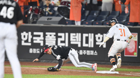 [포토] 손아섭 ‘내가 빨랐어’