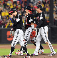 [포토]LG 오지환, ‘캡틴 운대요!’